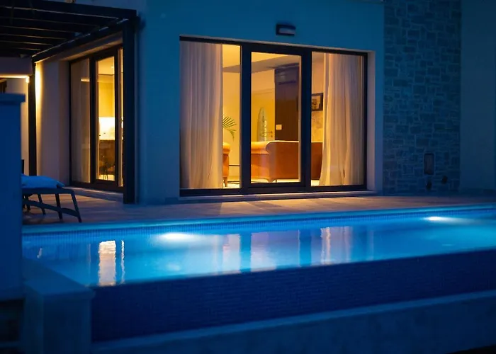 Allegra Villa Garica